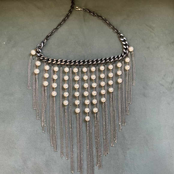 Necklace - Picture 1 of 2